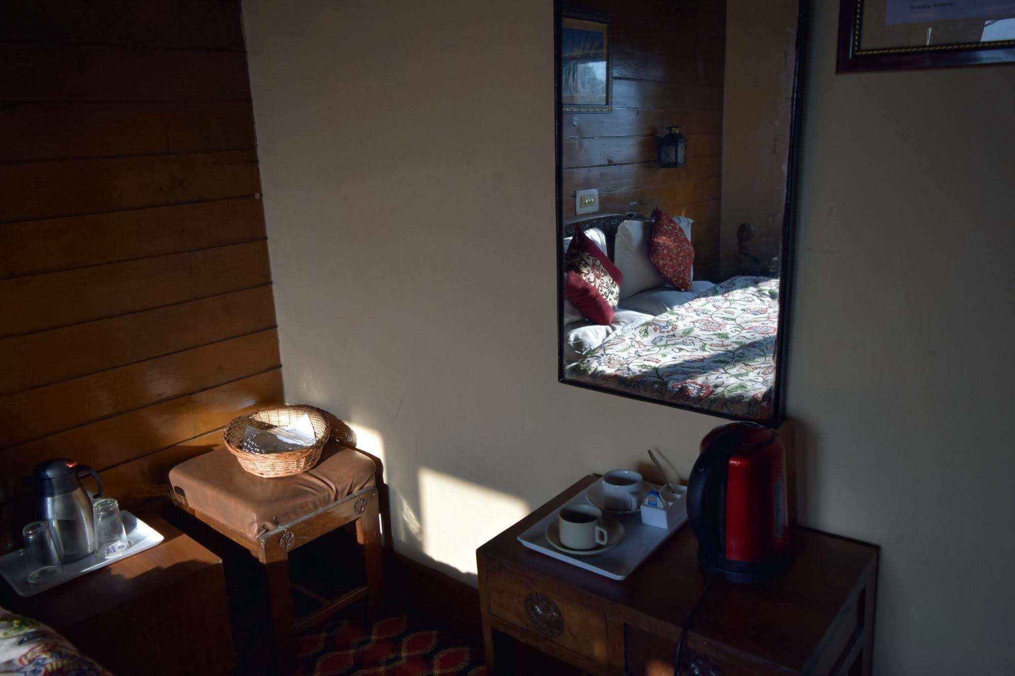 Welcome Hotel Gulmarg Exterior photo